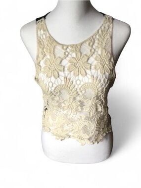 Poof Couture White Floral Lace Front w/ Solid Black Back Cropped Top size Large